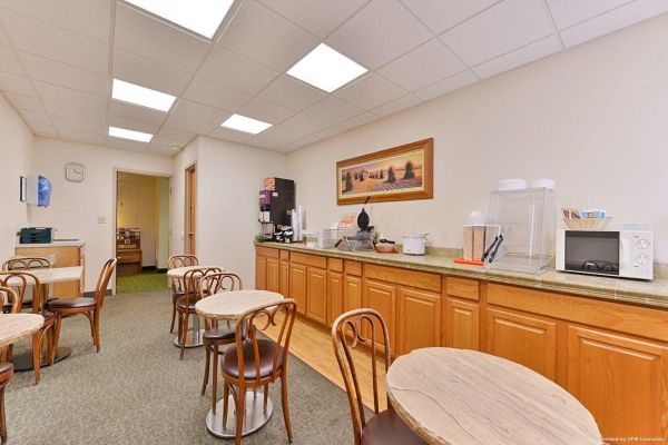 Hotel Econo Lodge Pierre (Fort Pierre)